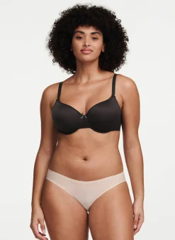 Chantelle Basic Invisible Voorgevormde T-shirt BH - Zwart