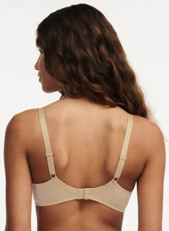 Chantelle Basic Invisible Voorgevormde T-shirt BH - Beige