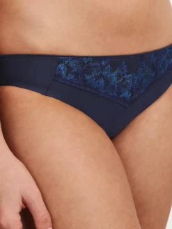 Chantelle BOLD CURVE Slip - Blue Shades
