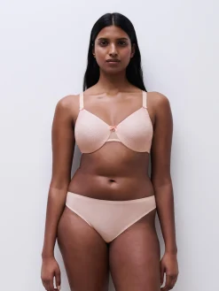 Chantelle C Magnifique Moulded BH - Soft pink