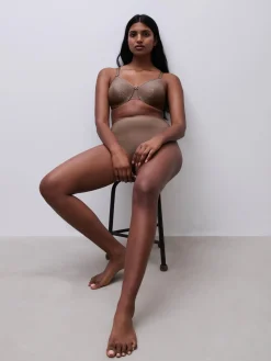 Chantelle C Magnifique Moulded BH - Capuccino