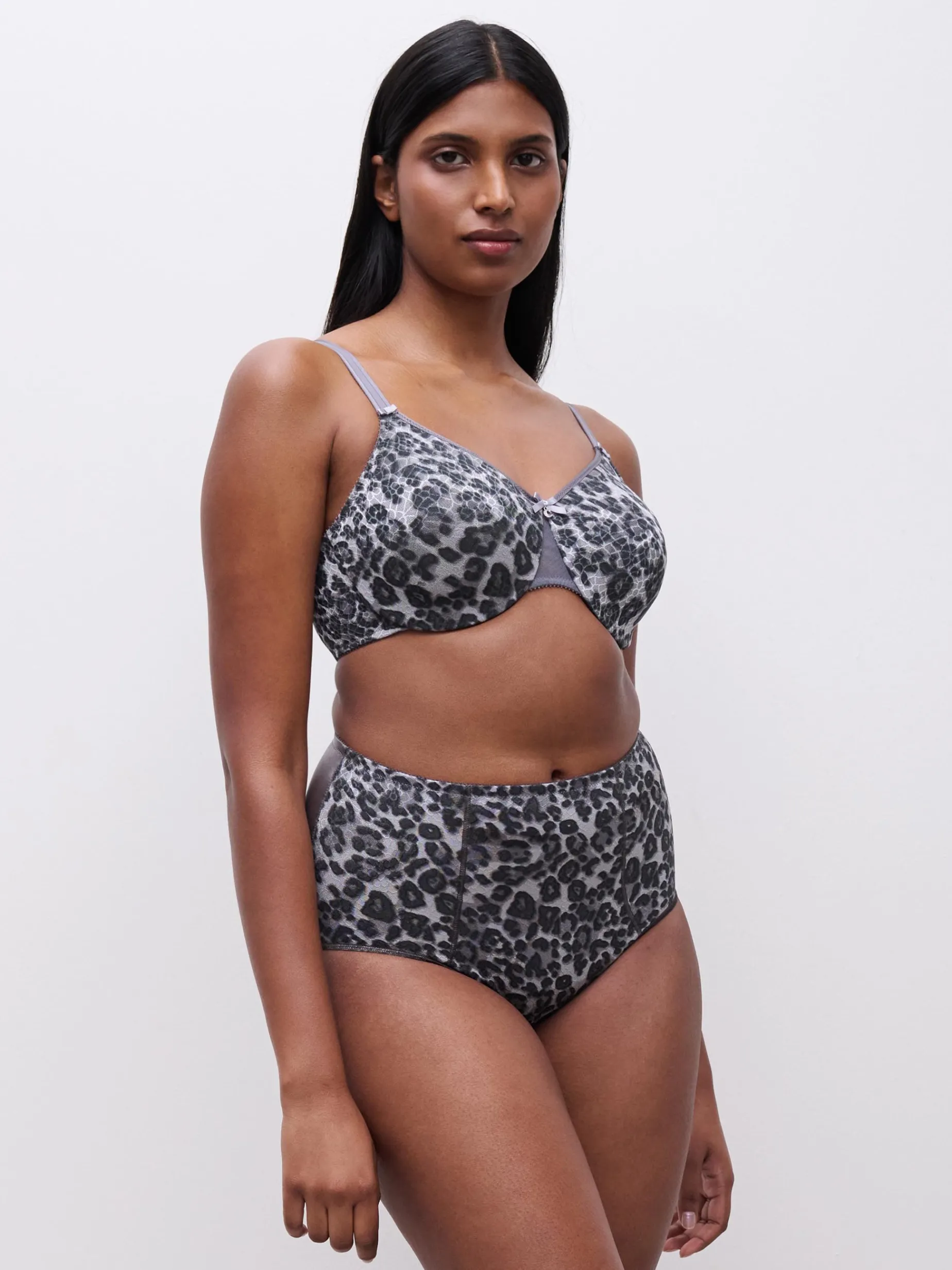 Chantelle C Magnifique Moulded BH - Grey Leopard