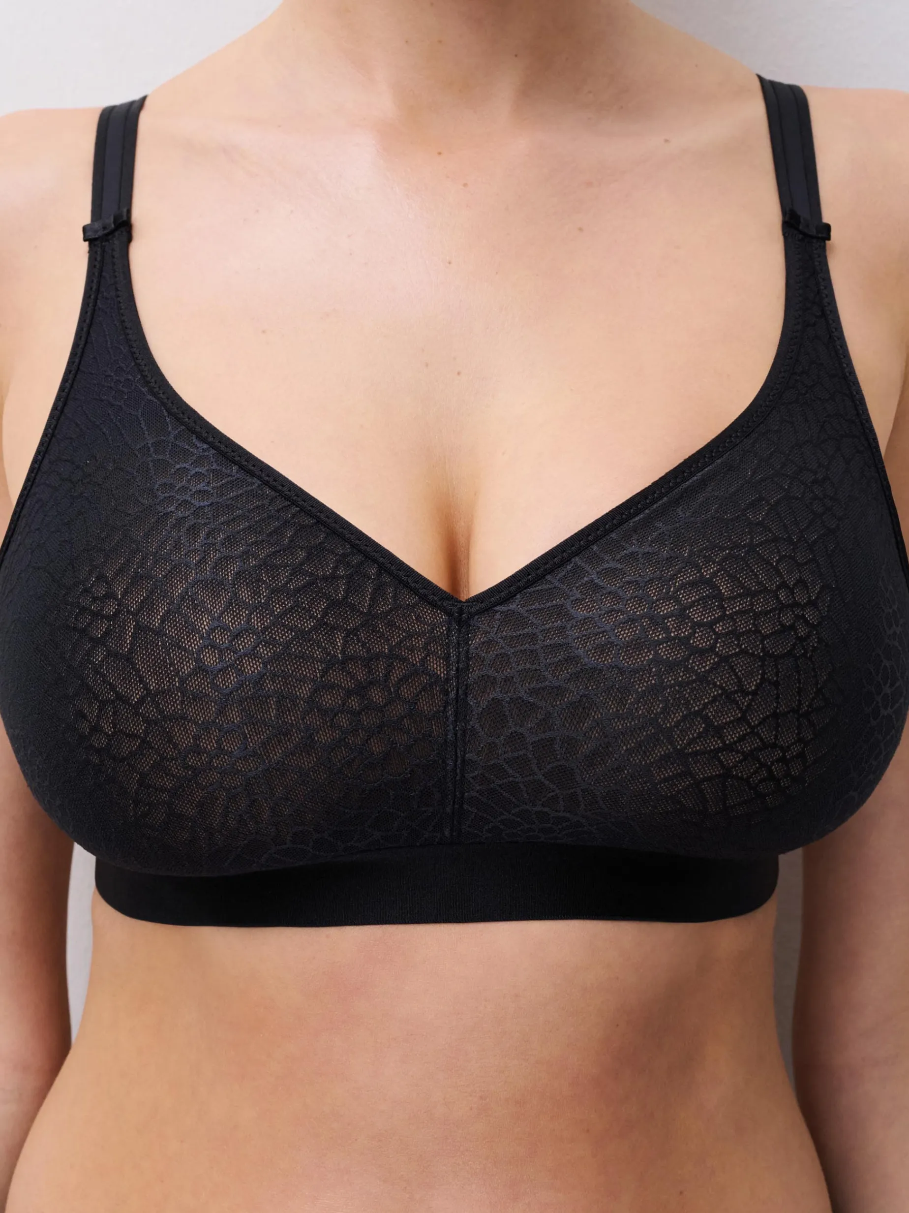 Chantelle C Magnifique Niet Voorgevormde BH zonder Beugel - Zwart