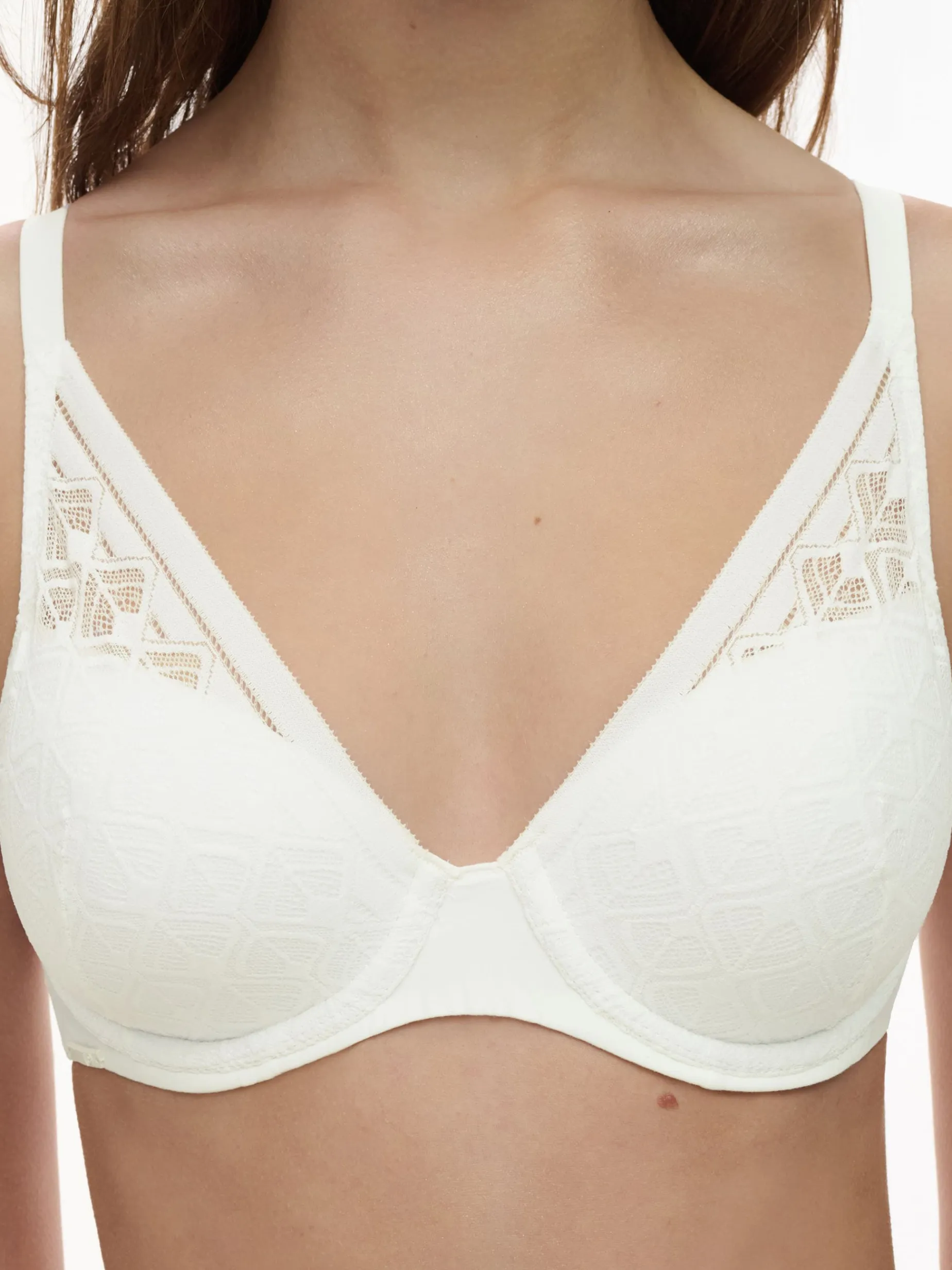 Chantelle EasyFeel ACE T-shirt BH - Milk