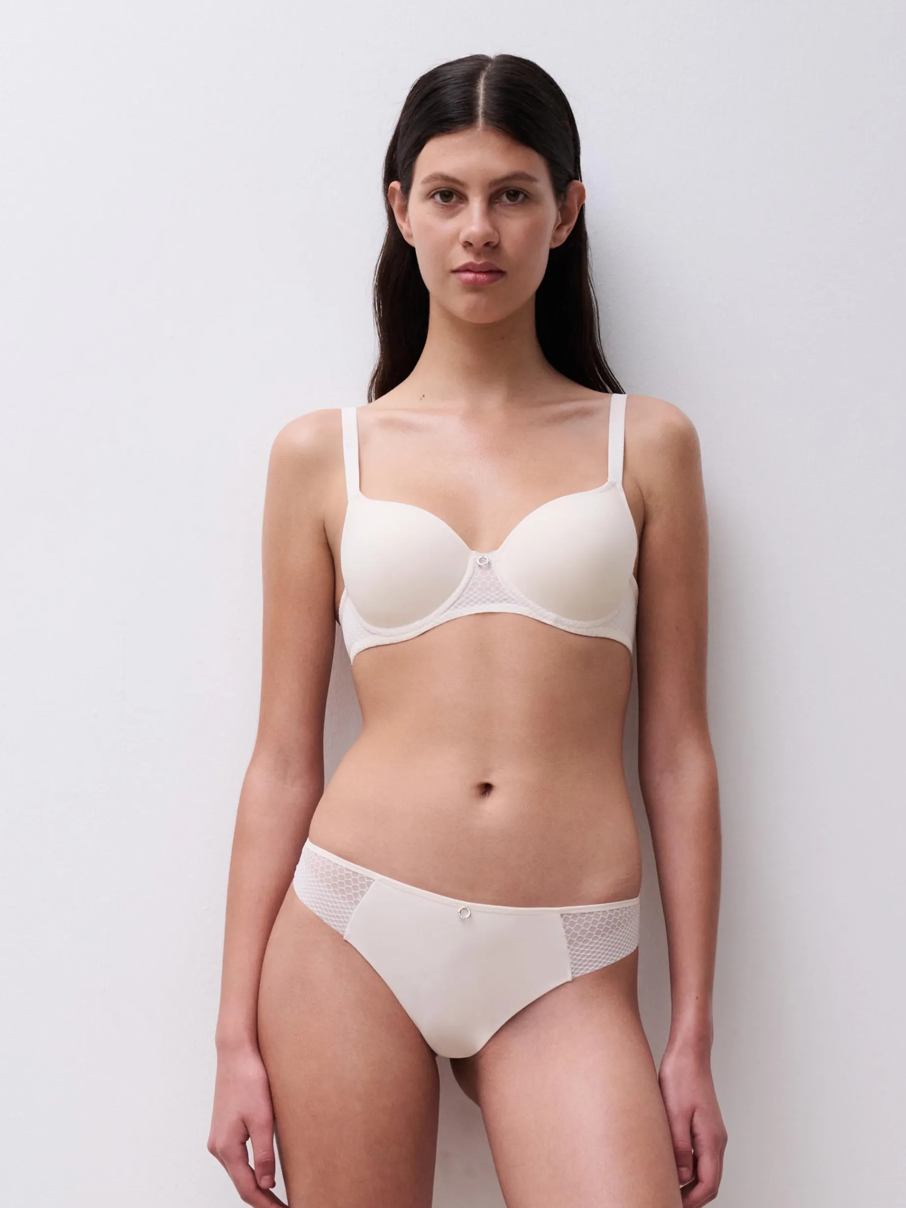 Chantelle EasyFeel Honey Tanga - Talc