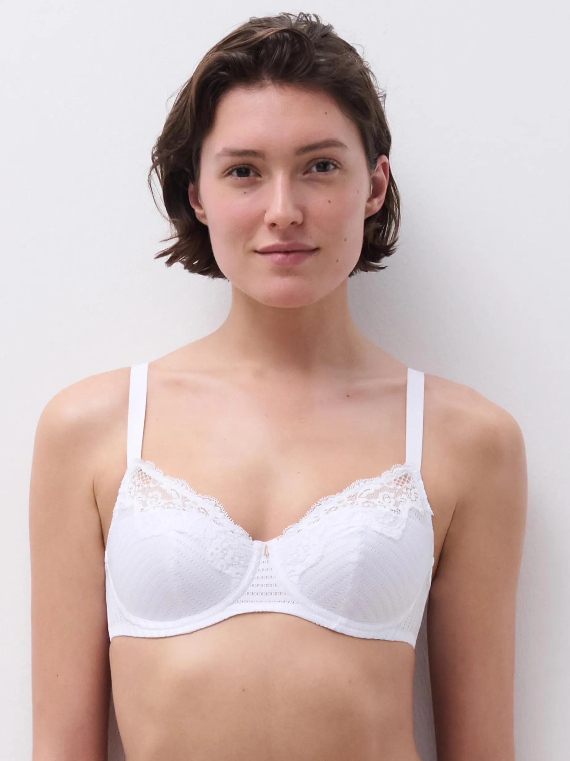 Chantelle EasyFeel Marilyn Beugel BH - Wit