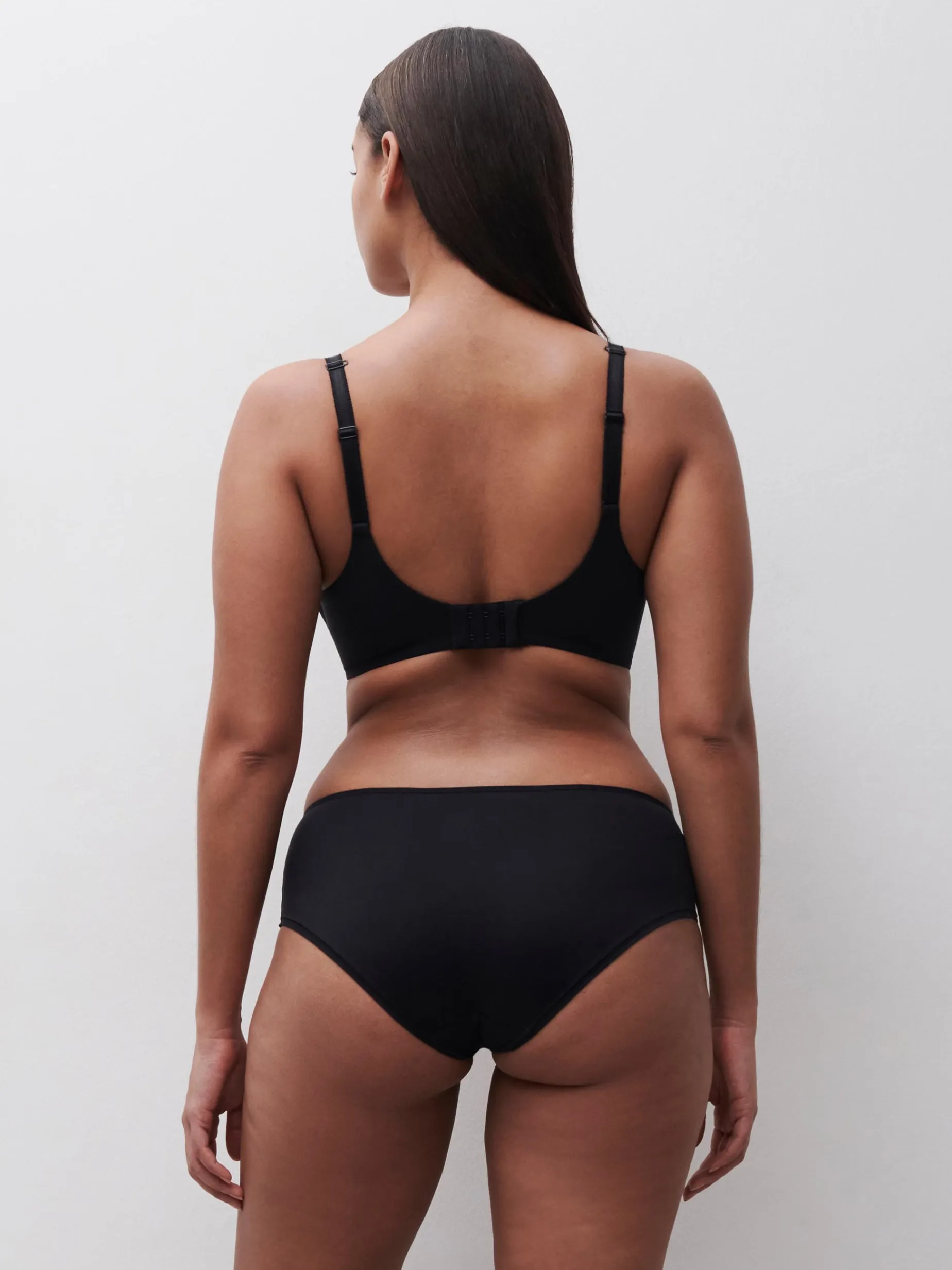 Chantelle EasyFeel NORAH CHIC Plunge BH - Zwart