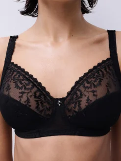 Chantelle Every Curve Beugelloze BH - Zwart