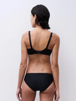 Chantelle Every Curve Beugelloze BH - Zwart