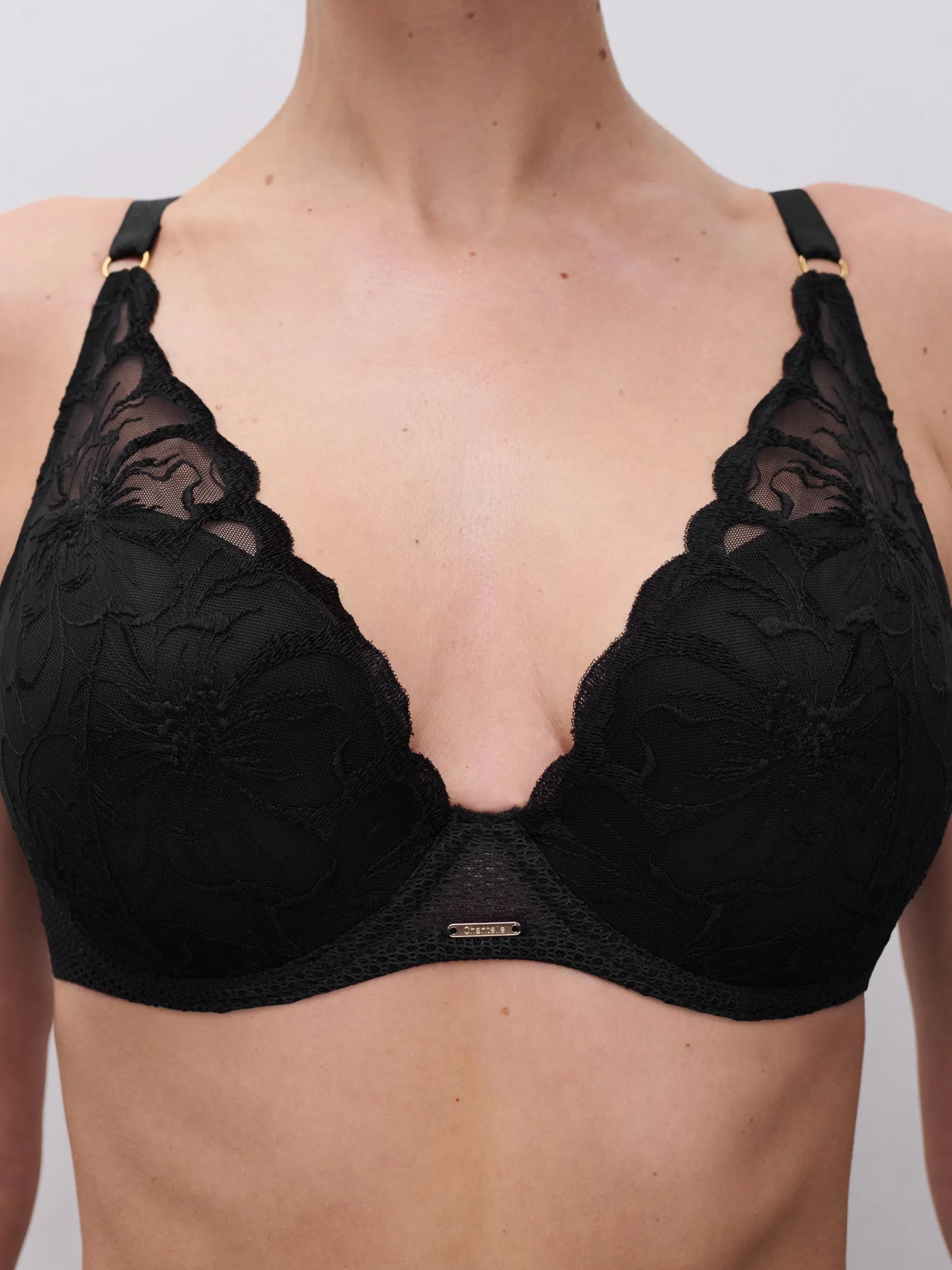Chantelle FLEURS Voorgevormde Plunge BH - Zwart