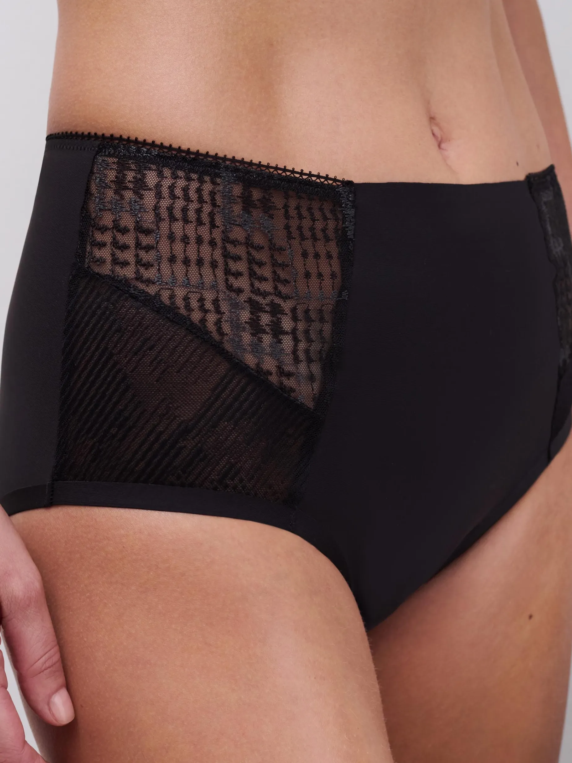 Chantelle INTRIGUE Hoge Taille slip - Zwart