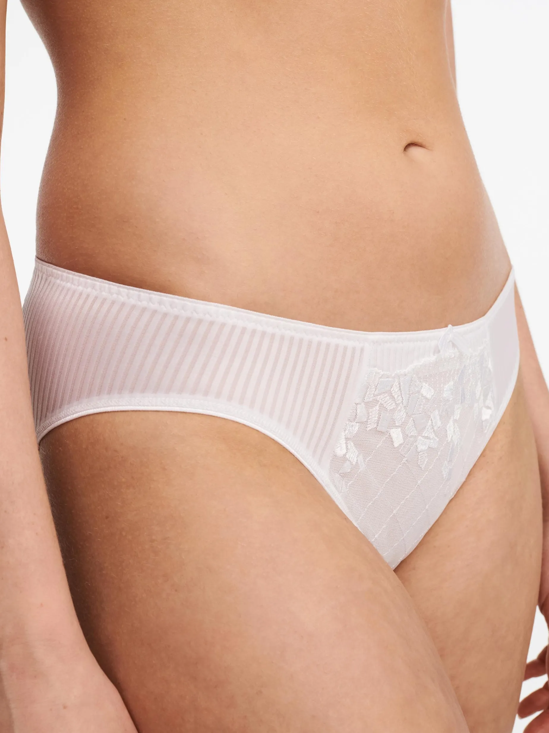 Chantelle Pont Neuf Slip - Wit