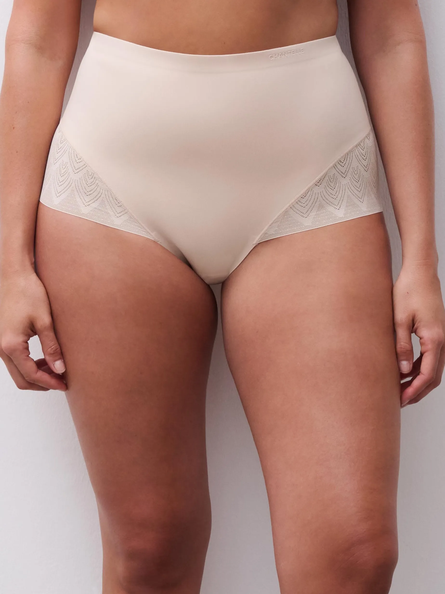Chantelle SEXY SHAPE Corrigerende Hoge Taille Slip - Goudkleurig Beige