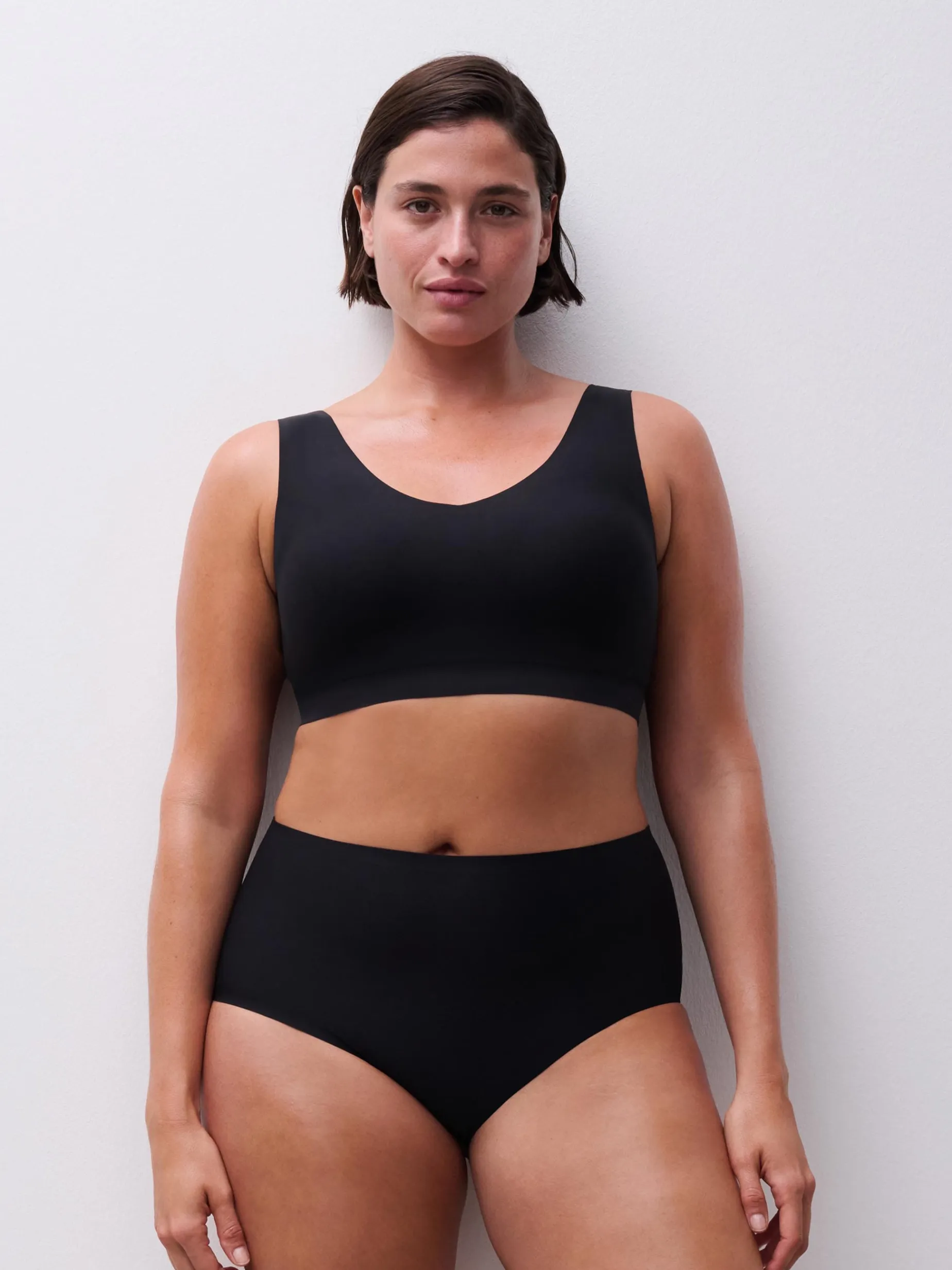 Chantelle Softstretch Hoge taille slip+ 44-52 - Zwart