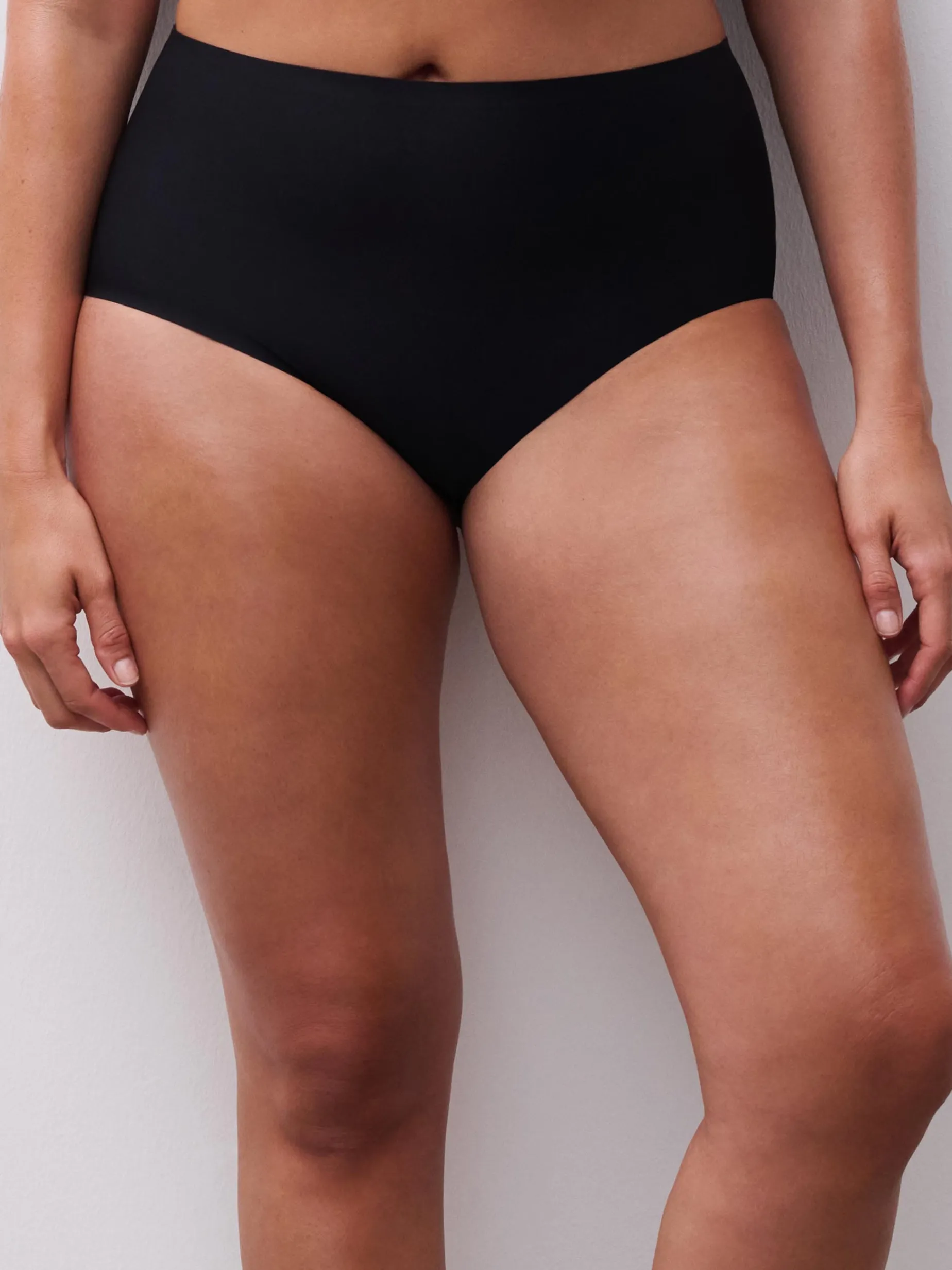 Chantelle Softstretch Hoge taille slip+ 44-52 - Zwart
