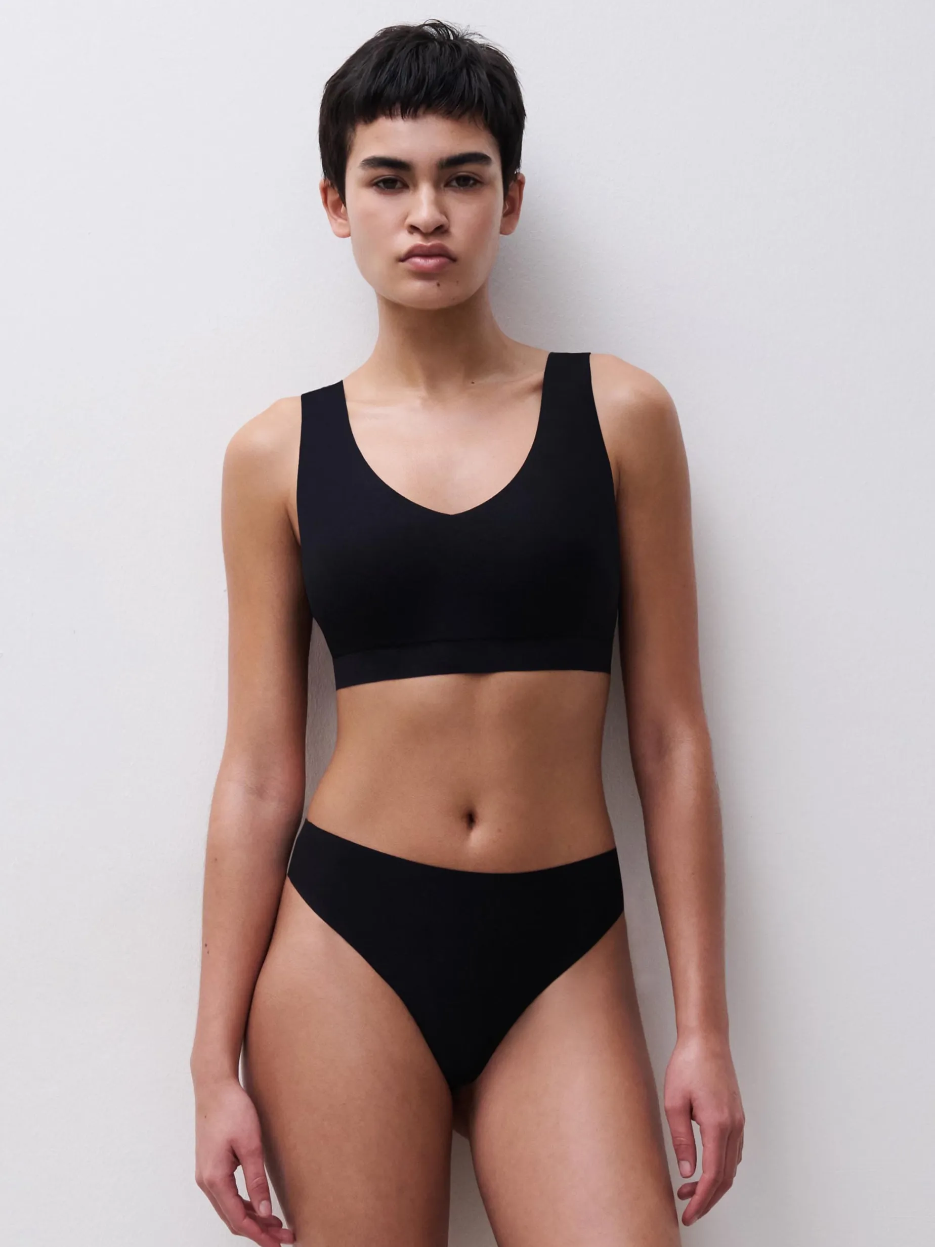 Chantelle Softstretch V-neck top - Zwart