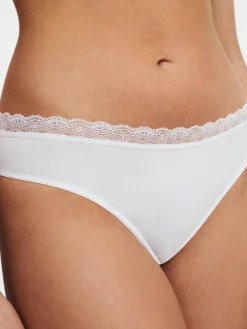 Femilet Basic Lace String - Wit