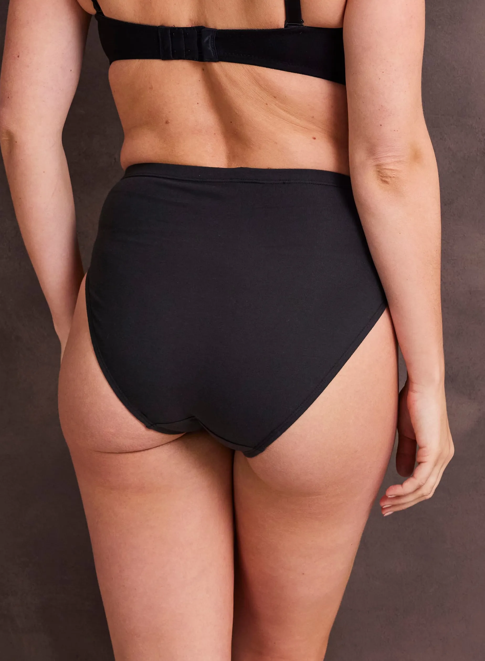 Livera Basic Sport Slip - Zwart