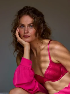 Livera MESHMERISING Voorgevormde BH Donna - Raspberry