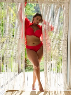 Livera MODERN LUXURY String - Passion Red