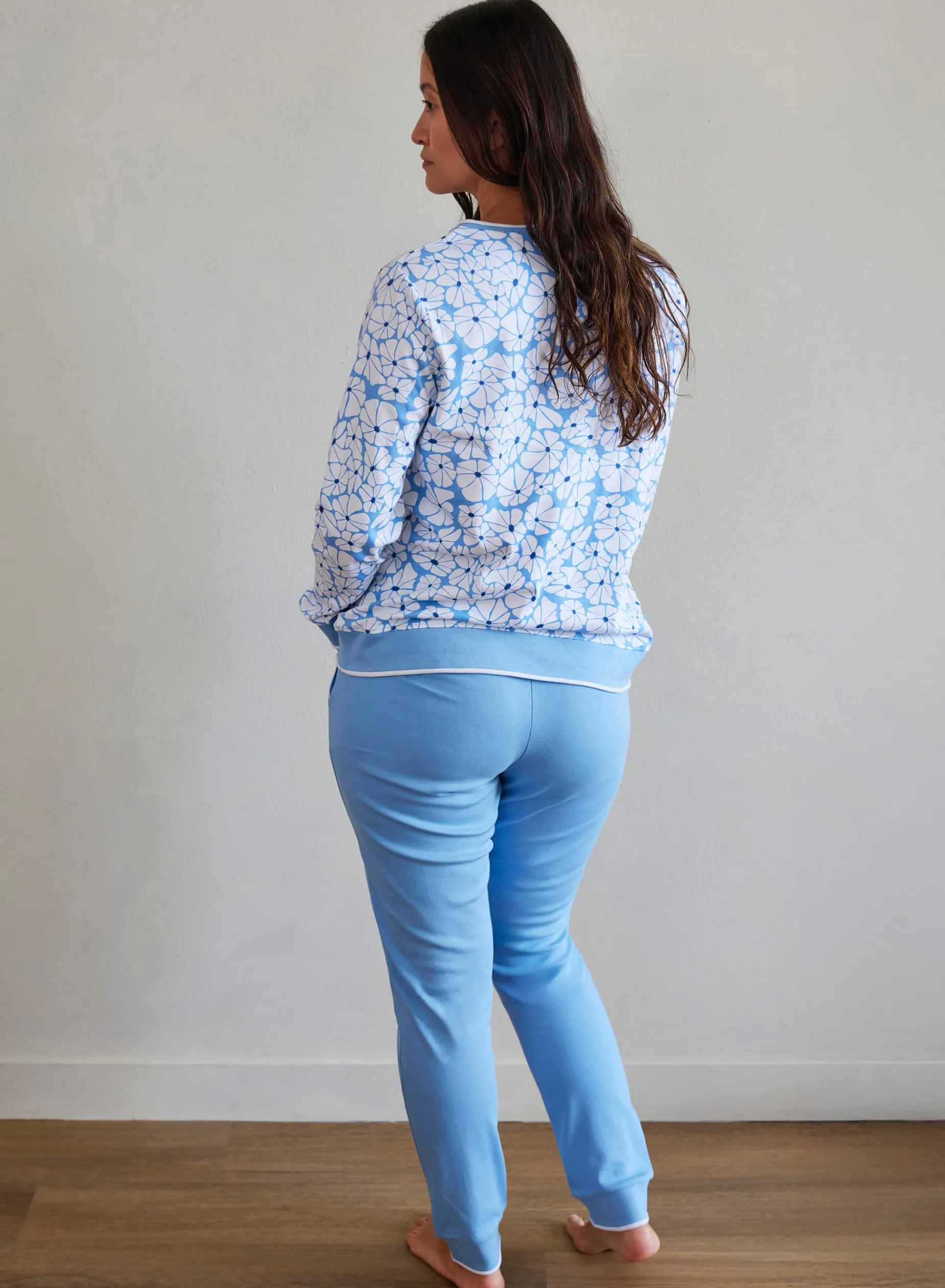 Livera NICOLLE Pyjama lange mouw - Blue Flower