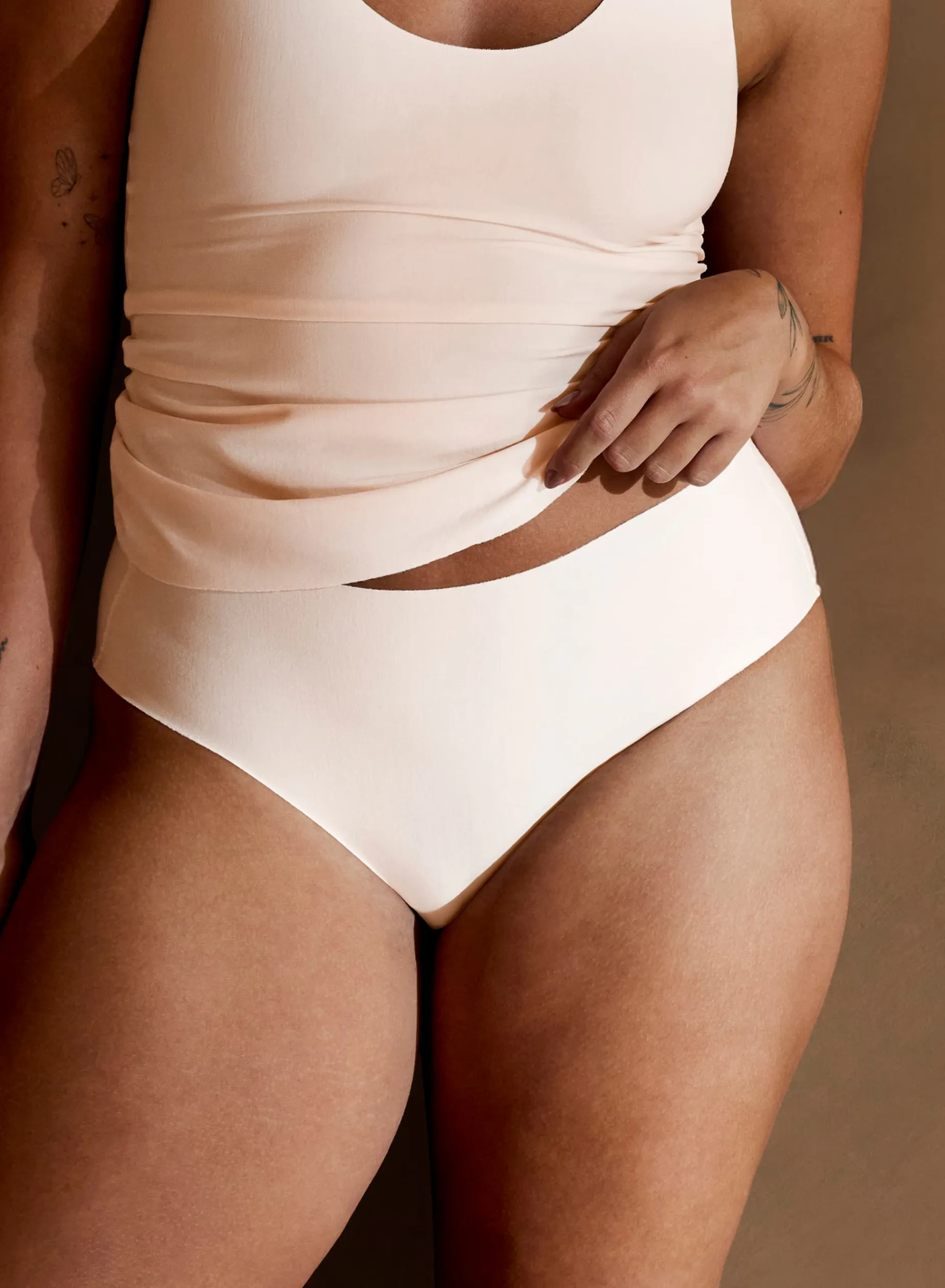 Livera PURE INVISIBLE Pure invisible - Midi - Blush