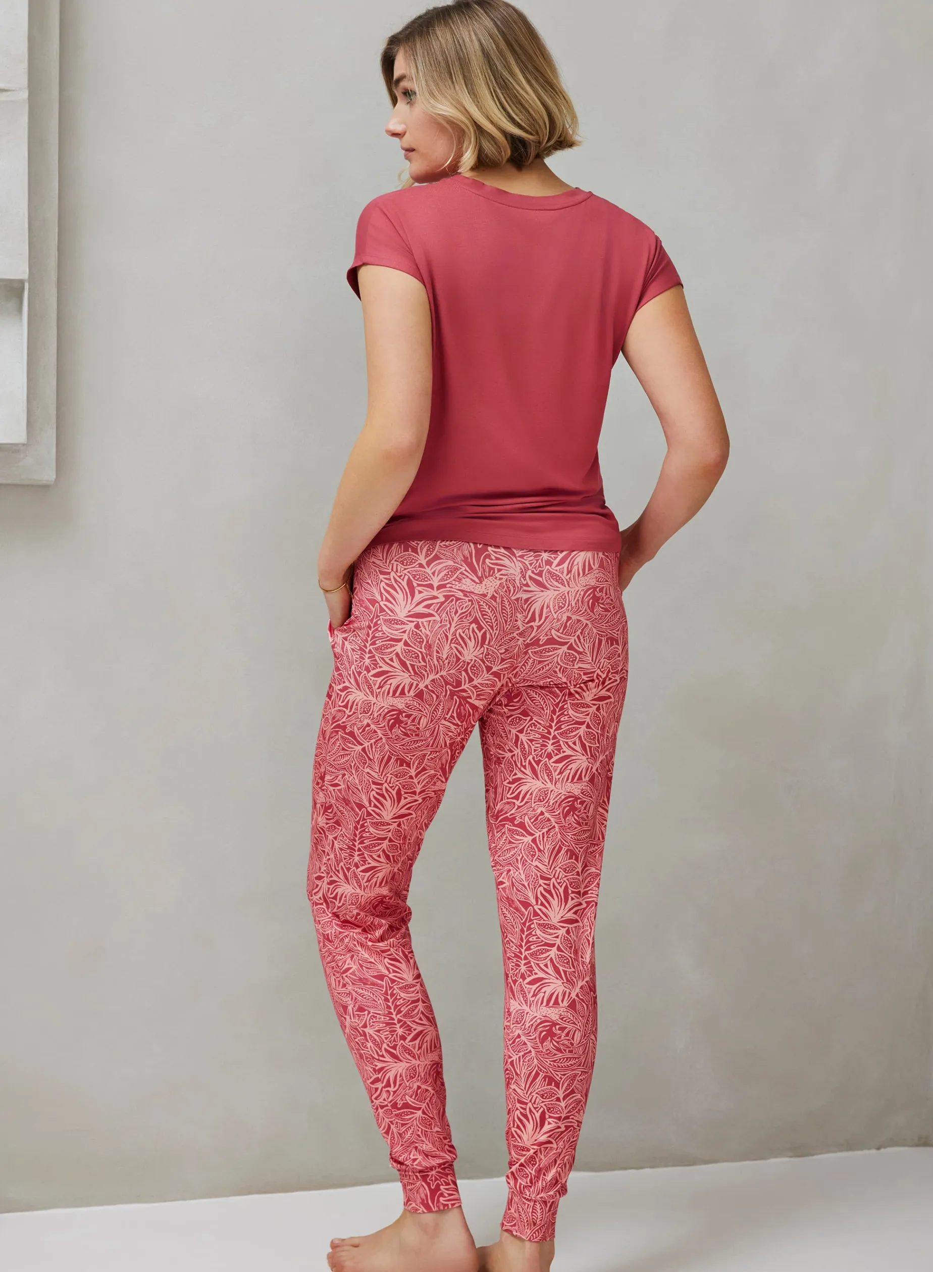 Livera SOLID Top korte mouw - Garnet Rose